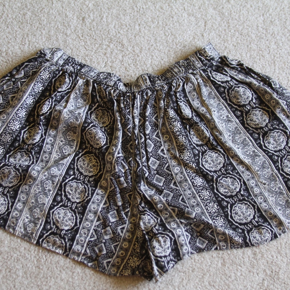 Flowy Patterned Shorts